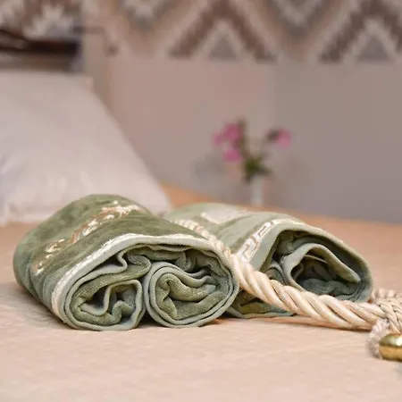 Hospitality In Mythical And Historical Peloponnese1 Posidhonía