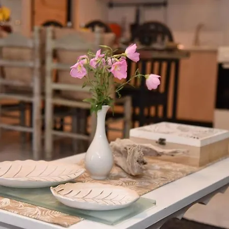 Hospitality In Mythical And Historical Peloponnese1 *